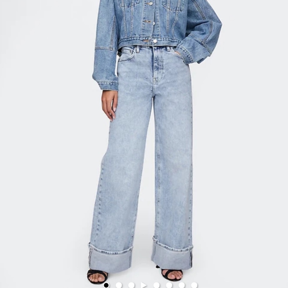 Gap High Rise Stride Cuffed Wide-Leg Jeans